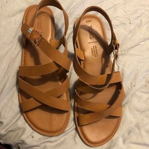 Tom’s Tan Leather Sicily Womens size 8.5M Sandals